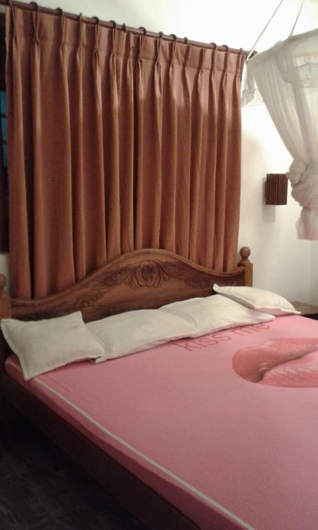 Rose Blossom Hotel Mirissa Luaran gambar